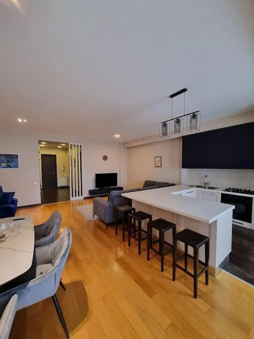 Cosy Apartment In A City Center location